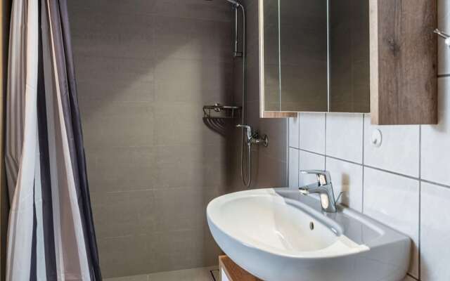 Alluring Holiday Home in Pepelow near Sea Beach & Water Sports