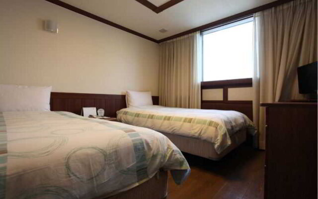 Central Tourist Hotel