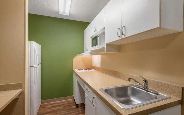 Extended Stay America Suites Chicago Schaumburg I90