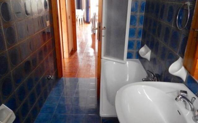 M89 - Marcelli, trilocale con terrazzo a 30mt dal mare