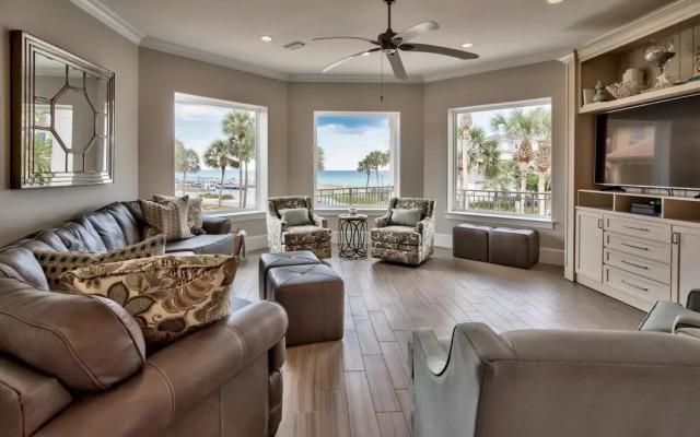 Seastar Palazzo Luxury Across From Beach