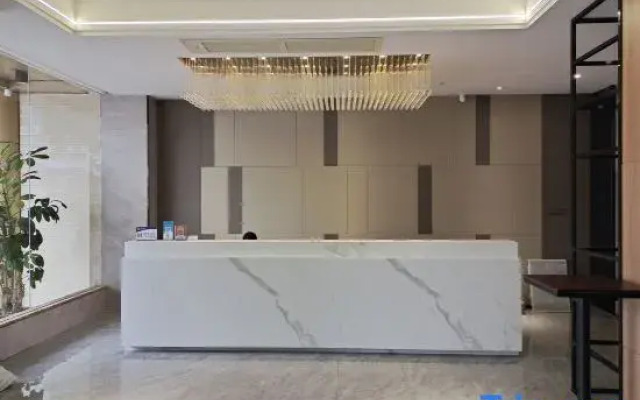 Homeinn Superior Yun Hotel (Longyan Wanbao Plaza)