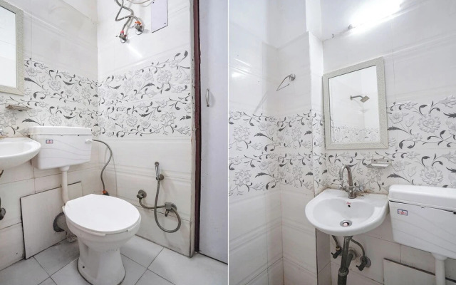 Fabhotel Richa Palace
