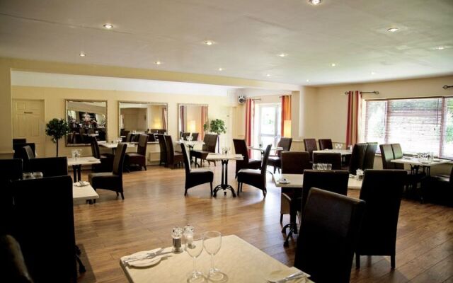 Springfield Hotel and Restaurant