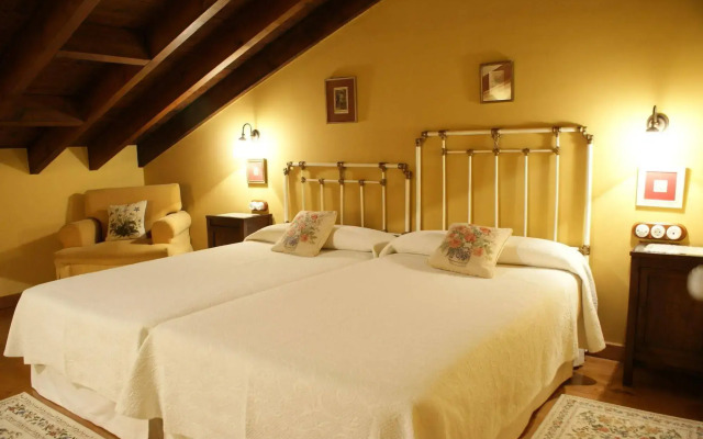 C.A. Heredad de la Cueste