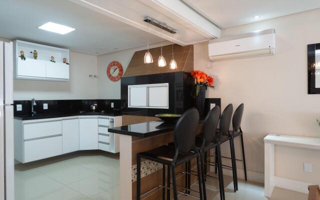 Casa ampla no segundo andar Canela RS RHO063