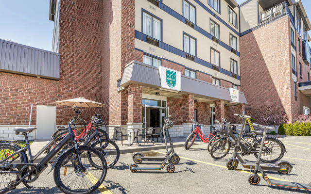 Quality Inn & Suites, Victoriaville,  QC