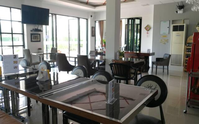The Nine Hotel Roi-et