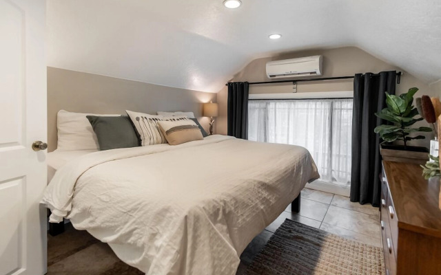 Aspenwood Manor South