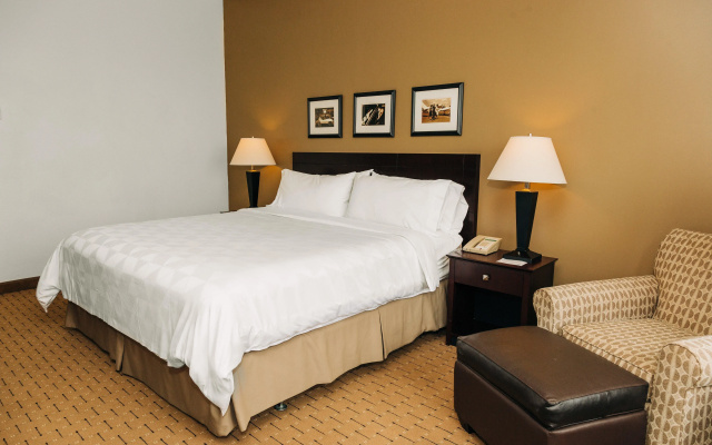 Holiday Inn San Salvador by IHG