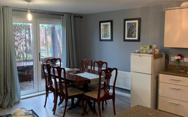 Dartford Bridge Serviced Apartment