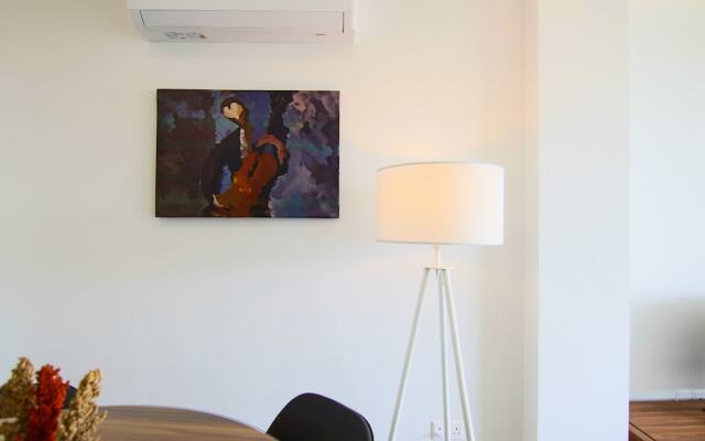 Phaedrus Living: City View Anna Residence 102