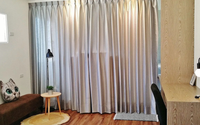 Mutter Apartment