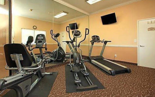 Quality Inn & Suites