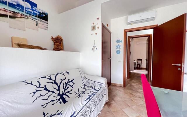 Villa del Moro, FREE WIFI, 300mt from Sinzias' Beach