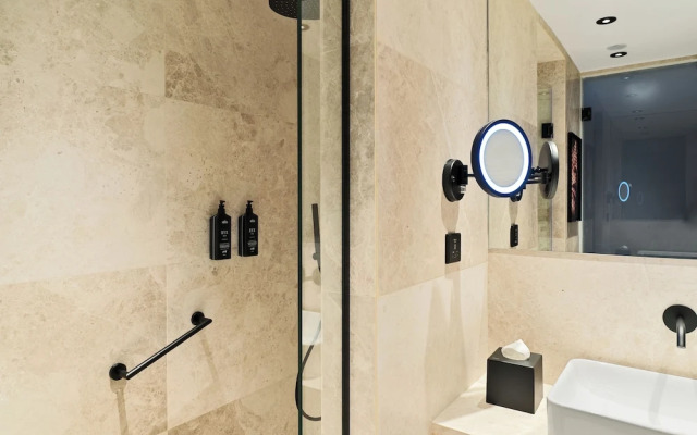 NYX Hotel Limassol by Leonardo Hotels