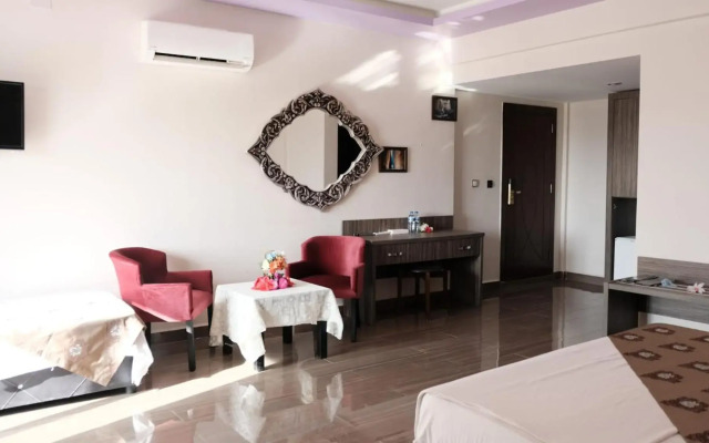 Truva Life Otel