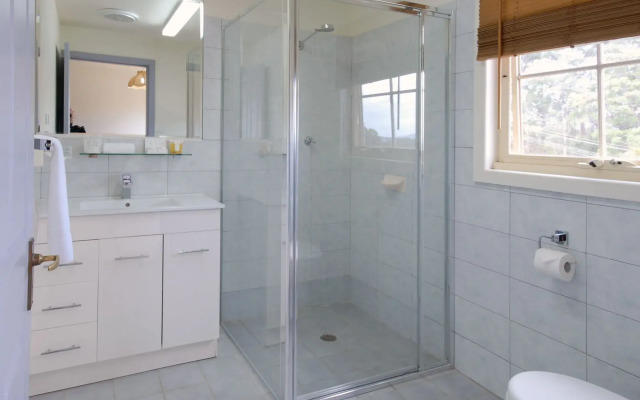 Riverview Boutique Motel