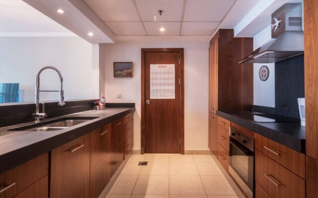 Luxury Apartment With Panoramic-view of Dubai Marina