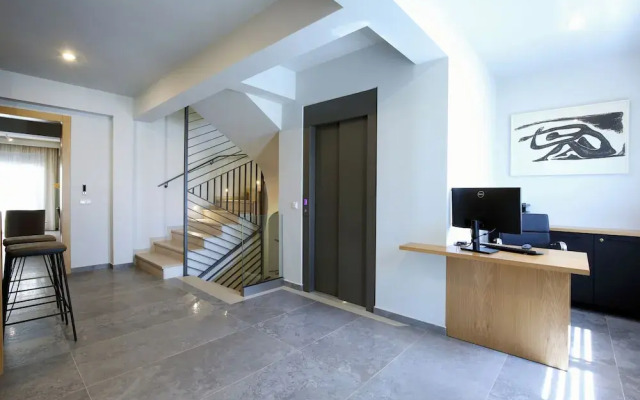 Carabella Residence