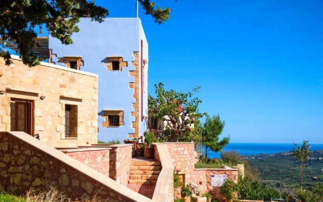 Villa Veneciana with Heated Pool