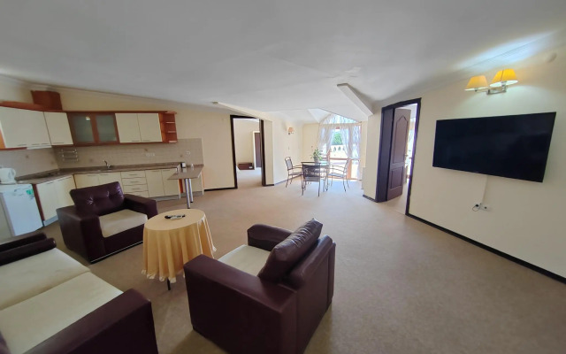 Afrodit Termal Hotel / Gure