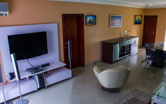Chaka Resort