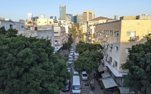 ALLENBY classic and modern Apartments by HOMY