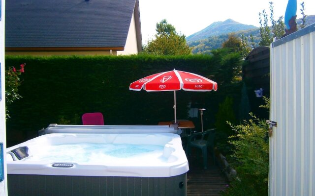 House With 2 Bedrooms in Lourdes, With Wonderful Mountain View, Enclos