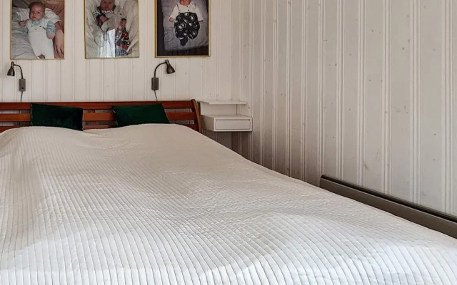 4 Star Holiday Home in Eidsvag