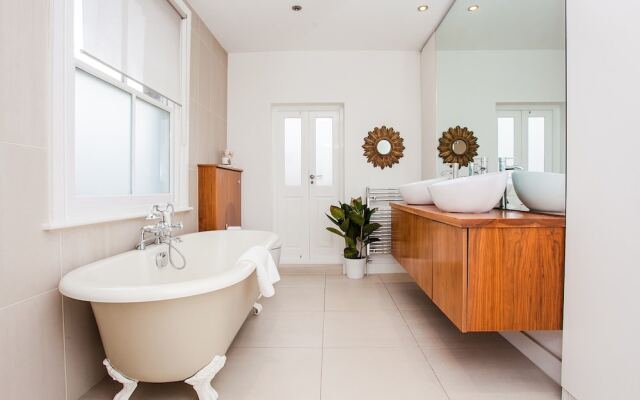 Luxury Victorian Family Home in East End