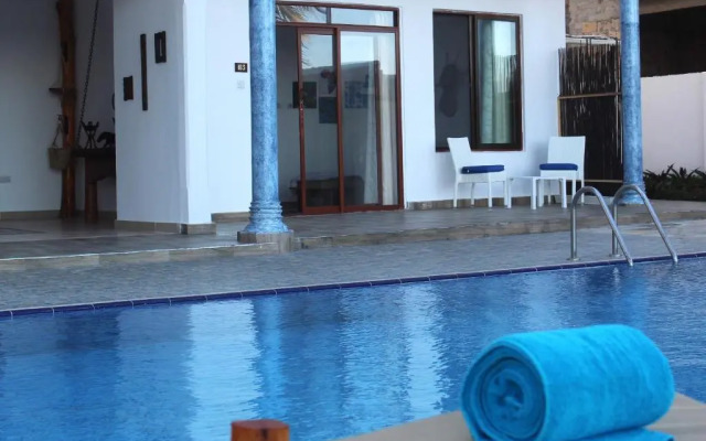 BIANCO AZZURRO Hotel & Restaurant