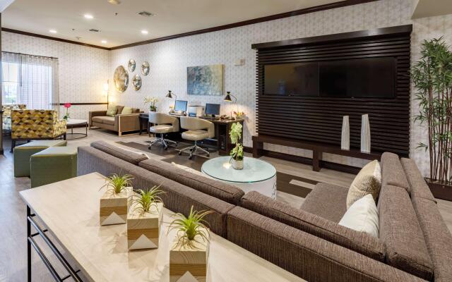 Best Western Plus Duncanville/Dallas