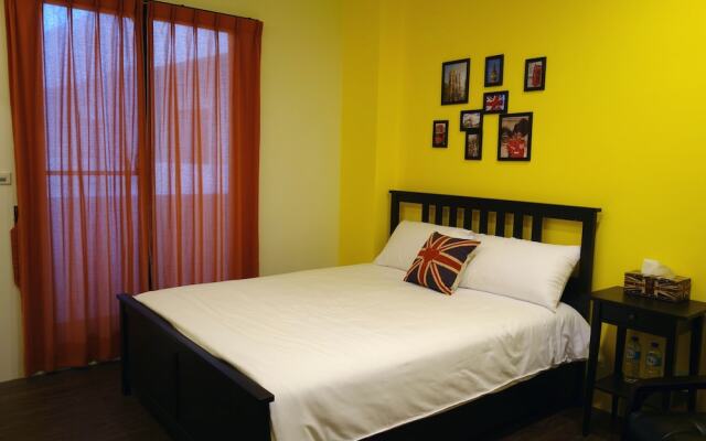 Green Field & Sunshine