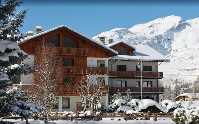 Montana Lodge & Spa, by R Collection Hotels