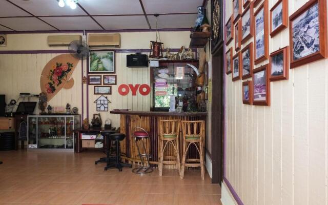 Oyo 89928 Acf Guest House