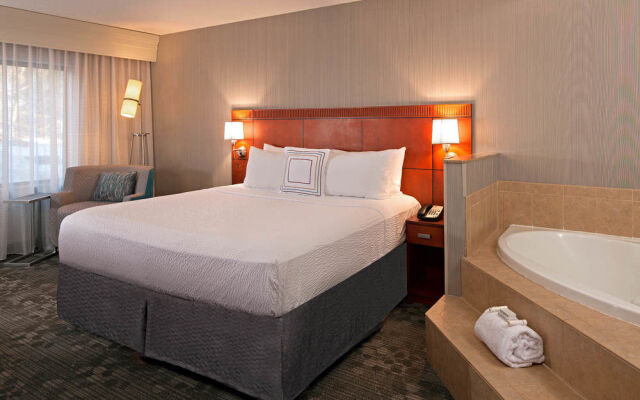 Courtyard Hartford Farmington