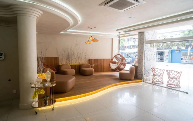 Camboriú Praia Hotel