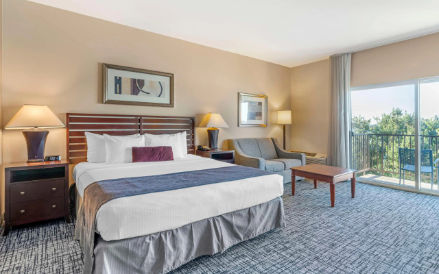 Best Western Plus Bayside Hotel