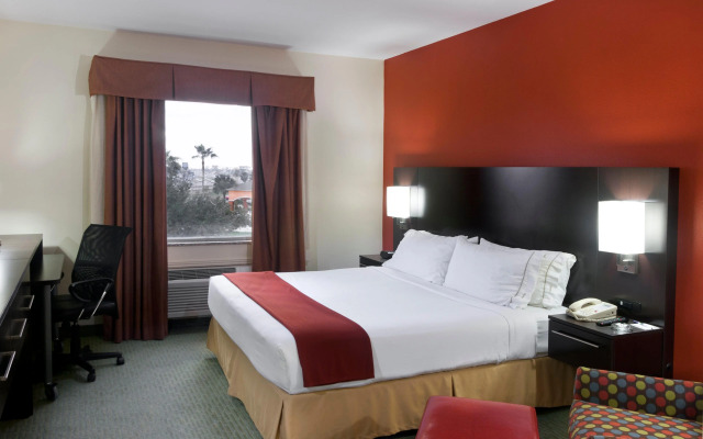 Holiday Inn Express Hotel & Suites Brownsville by IHG