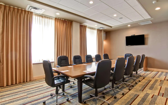 Doubletree by Hilton Hotel Kamloops