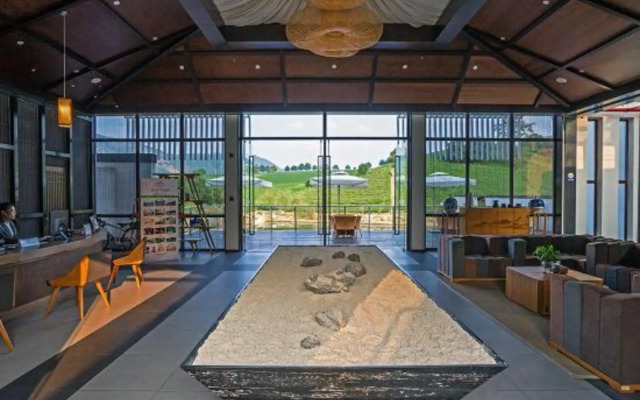 Best White Campsort Xilong Chagu Resort