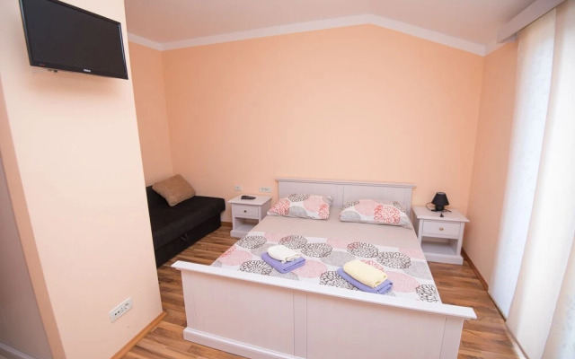 San Marian Apt 3c