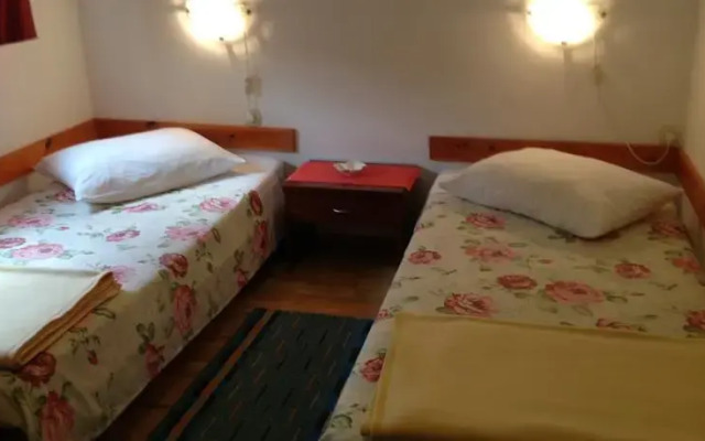 Rooms Cerin