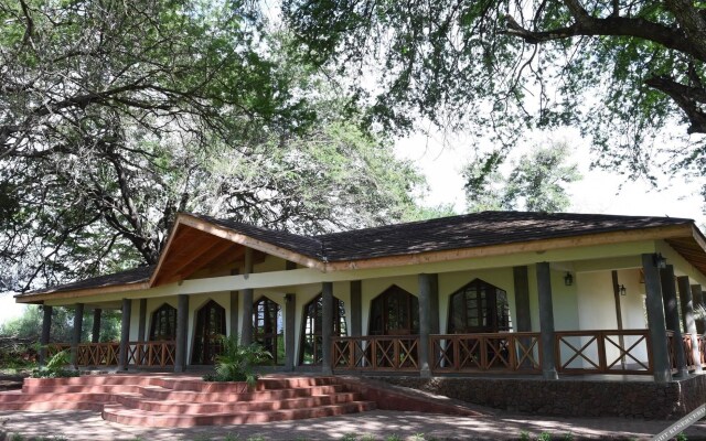 Hunters Lodge - Kiboko