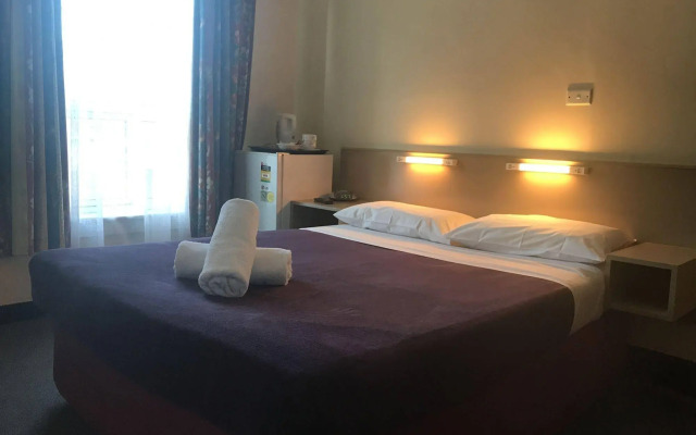 Welcome Stranger Hotel