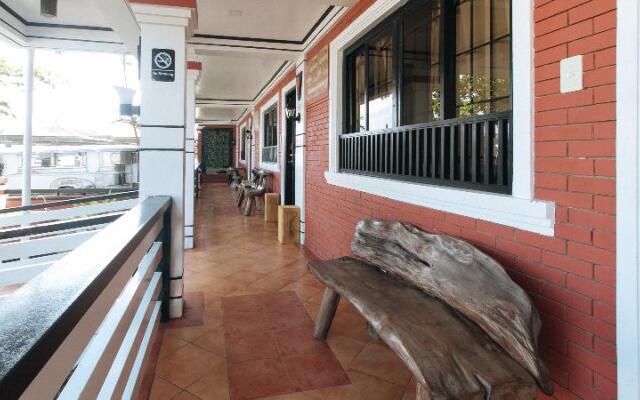 RedDoorz @ La Sefa Hotel and Resort Atimonan
