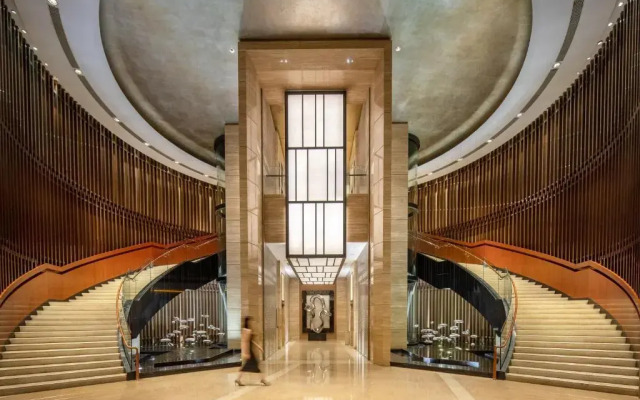 Crowne Plaza Huizhou by IHG