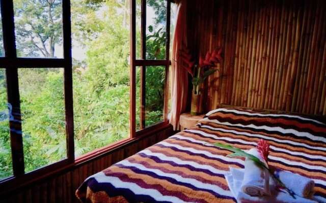 Centro Ecoturístico Cabañas Nevería