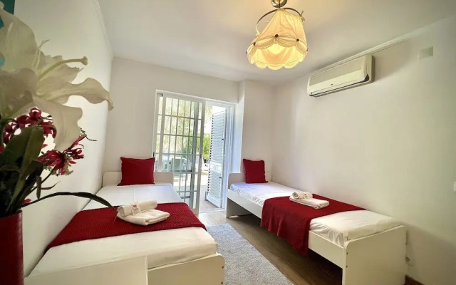 Vilamoura Eden Villa With Pool by Homing